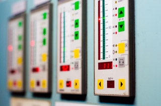 Industrial process controls need to display data simply and clearly Industrial process controls